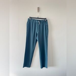 VUORI Miles Ankle Pant in Moss S